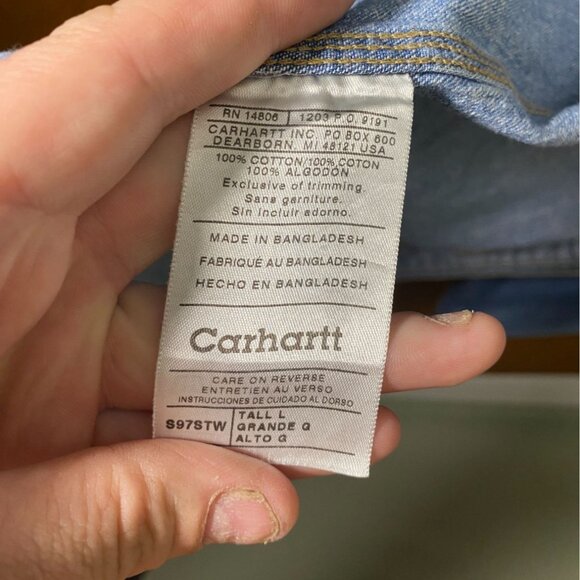 Vintage Carhartt  Chambray Shirt Large Blue Denim Button-Up With Dual Pockets - Picture 8 of 10